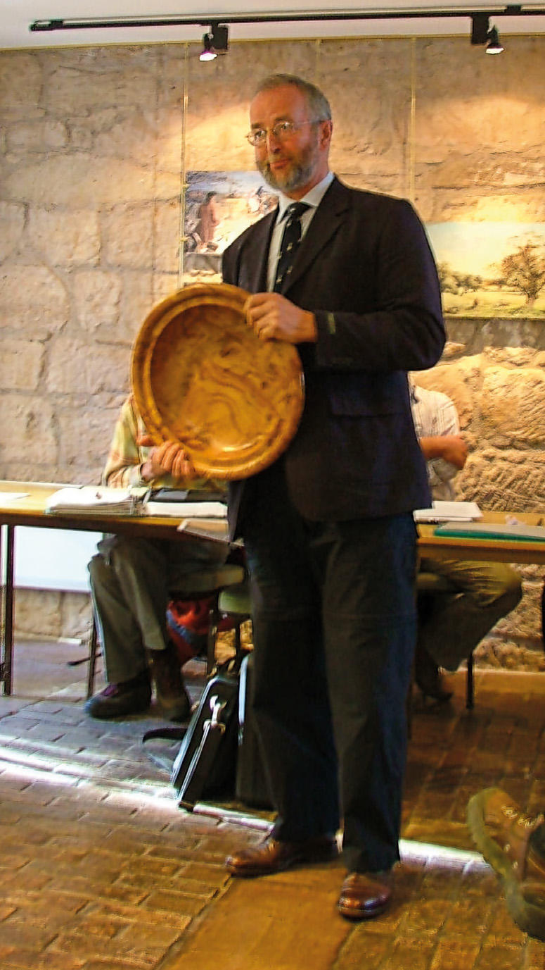Ron with his Ken Martin Award at Chatelherault Country Park in 2004.