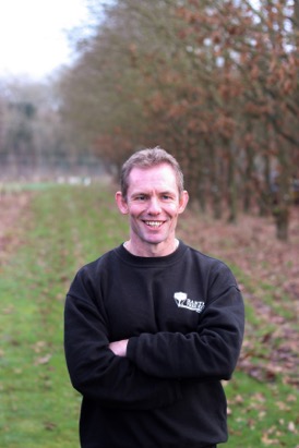 Image 3: Dr Glynn Percival, Head of Research for Bartlett Tree Research Laboratory at Reading University.